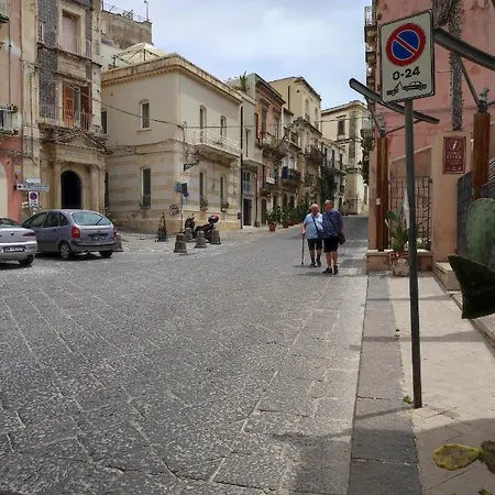 Al Settimo Porta Marina * Syracuse