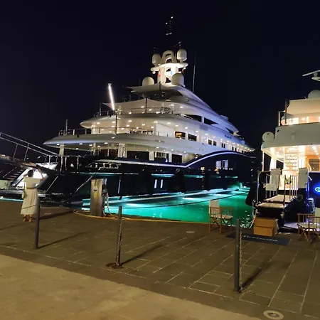 Nyaraló Al Settimo Porta Marina Szirakúza